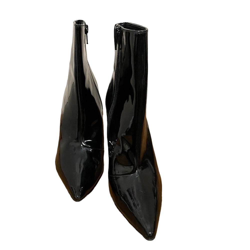 Brand New ALDO Black Patent Leather Stiletto Ankle Boots size 7.